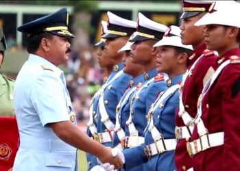 Anak Sopir Truk, Jadi Lulusan Terbaik Taruni AAL