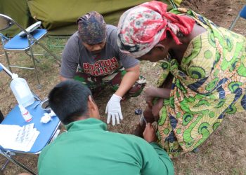 Satgas TNI Kongo, Selamatkan Korban Penembakan