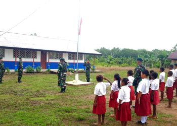 Tumbuhkan Jiwa Nasionalisme di Perbatasan Negara, Prajurit TNI Buat Ini