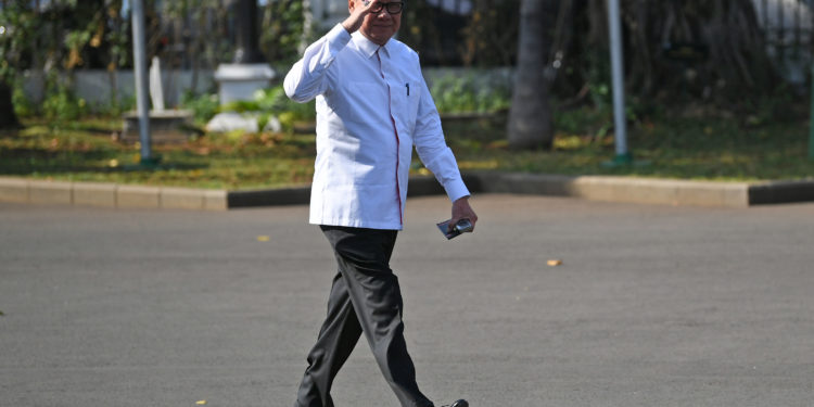 Ratusan Perwira TNI-Polri ‘Nganggur’, Menteri Tjahjo Bakal Carikan Jabatan