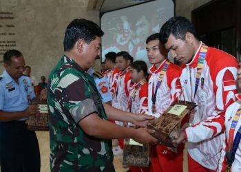 Tim Karate Bawa Pulang Emas SEA Games 2019, Panglima TNI: Jangan Cepat Puas