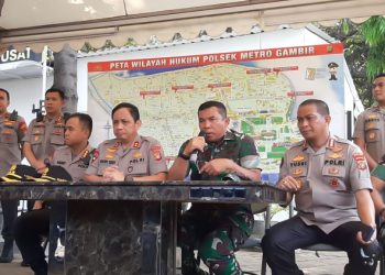 Ledakan di Monas, Dua Anggota TNI Luka, Pangdam Jaya: Jangan Share Foto dan Video Korban