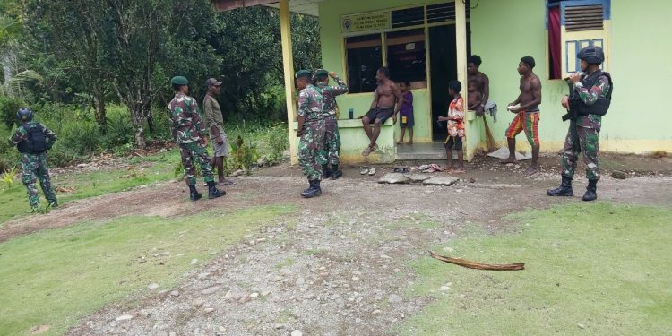 Cegah Aksi KKSB Papua, TNI di Perbatasan Lakukan Patroli hingga Kepedalaman