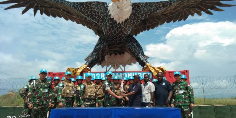 Pasukan Garuda di Afrika Kembali Peroleh Senjata dari Masyarakat Lukungwe