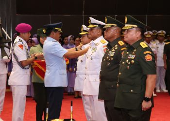 Danjen Akademi TNI dan Asops Panglima Resmi Berganti
