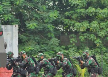 Pelibatan TNI Berantas Terorisme Pilihan Terakhir?