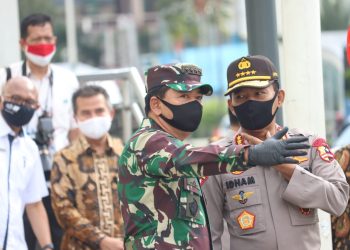 TNI dan Polri Dikerahkan Awasi 1.800 Titik Pendisiplinan Protokol Kesehatan