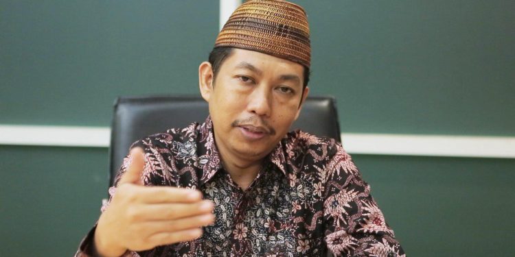 Gotong Royong Atasi Dampak COVID-19