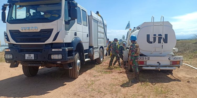 Satgas TNI Konga XXXIX-B MONUSCO Berhasil Padamkan Kebakaran di Kalemie, Kongo