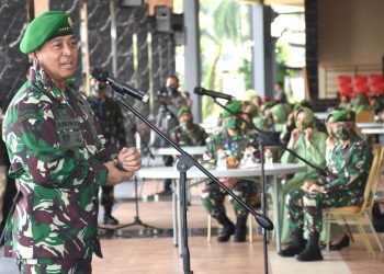 KSAD Terima Kenaikan Pangkat 74 Perwira Tinggi TNI AD
