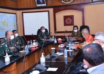 Mabes TNI Terima Ratusan Ribu Masker