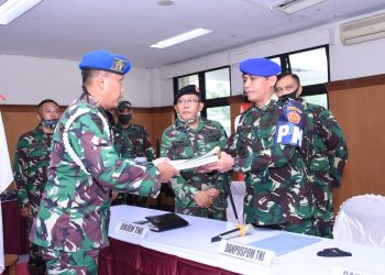 Danpuspom TNI Serahkan Berkas Perkara Pembunuhan Anggota TNI ke Oditur Militer