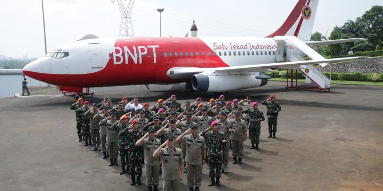 Kepala BNPT: Sinergitas TNI-Polri Diperlukan pada Penanggulangan Terorisme di Tanah Air