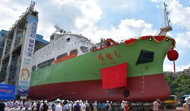 Tiongkok Luncurkan Kapal Penelitian Pertama untuk Eksplorasi ke Laut Cina Selatan
