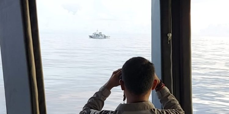 Bakamla Usir Kapal Coast Guard Cina di Laut Natuna Utara
