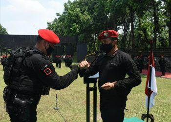 Disematkan Brevet Anti Teror, Ini Pesan Danjen Kopassus ke Satuan 81 Kopassus