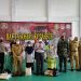 Ringankan Beban Masyarakat Terdampak Covid-19, Kopassus Bagi Sembako ke Warga Sukabumi