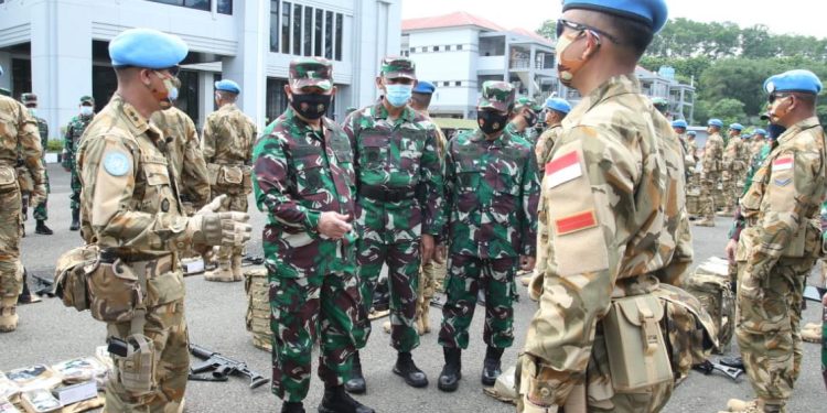 Cek Kesiapan Pasukan Garuda, Asops Panglima TNI: Satukan Niat dan Tekad