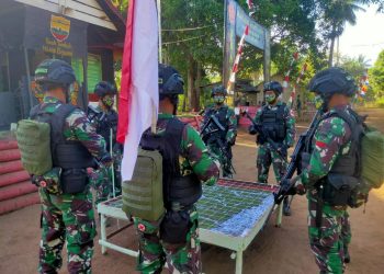 Pastikan Batas Negara Aman, Satgas Pamtas Yonif Simbisa Lakukan Patroli Patok
