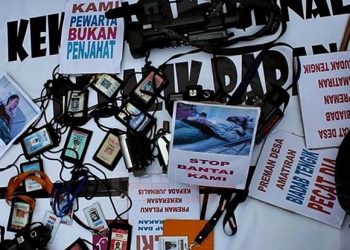 Liput Demostrasi Penolakan UU Cipta Kerja, Sejumlah Jurnalis Jadi Korban Kekerasan Polisi