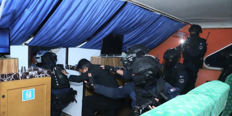 Koopssus TNI Bebaskan Sandera di Selat Malaka