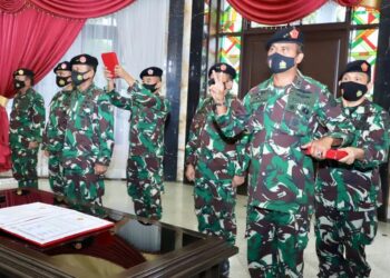 Kepala Staf Umum TNI Resmi Berganti