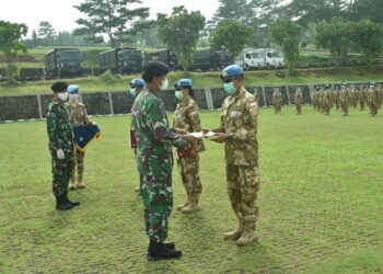 Ratusan Prajurit TNI Kontingen Garuda Dianugerahi Satya Lencana Santi Darma