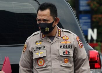 Pasca Dilantik Jokowi Nanti, Listyo Sigit Bakal ‘Wajibkan’ Anggota Polri Ikut Kajian Kitab Kuning
