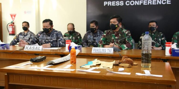 Ditemukan Alat yang Dipakai ABK Nanggala 402 untuk Shalat, Panglima TNI: Saya Menyampaikan Prihatin