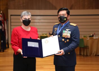 Panglima TNI Dianugerahi Gelar Kehormatan dari Pemerintah Australia
