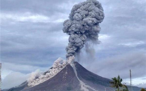 Status Gunung Semeru Naik, dari Waspada Menjadi Siaga