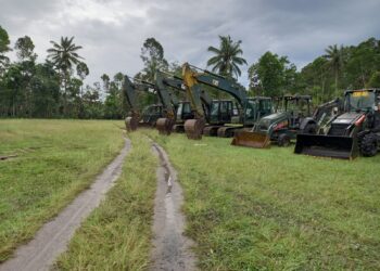 Alat Berat TNI Dikerahkan ke Gunung Semeru