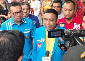 Haris Pertama diserang