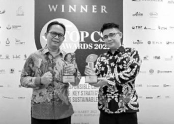 PT Pindad meraih CSR Awards 2022