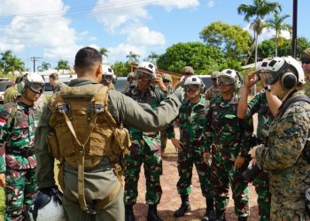 TNI Kirim Bantuan Kemanusiaan bagi Korban Badai Siklon Tropis di Belesia