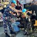 Sebanyak 18 Prajurit KRI SIM-367 Laksanakan Tradisi Mandi Khatulistiwa
