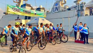 Satgas Maritime Task Force (MTF) TNI Konga XXVIII-M:UNIFIL mengikuti fun bike dan jalan sehat dalam rangka pembinaan mental dan psikologi di Beirut, Lebanon