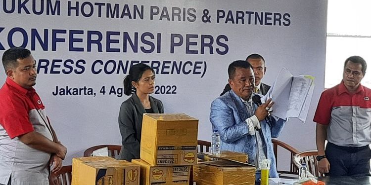 Begini Penjelasan JNE Soal Beras Bansos Presiden yang Terkubur