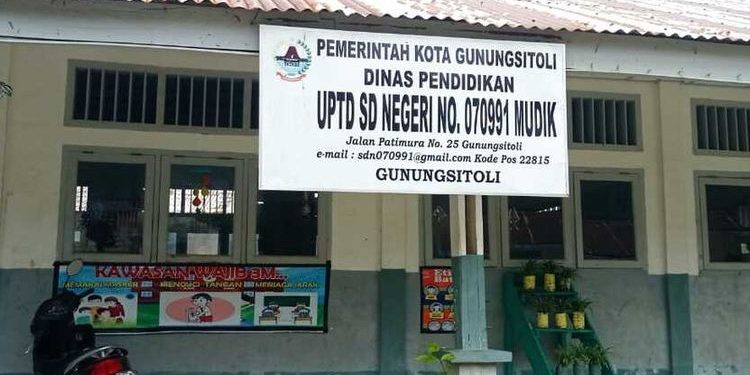 Alasan Keseragaman, Siswi di SDN Nomor 070991 Mudik Dilarang Berjilbab
