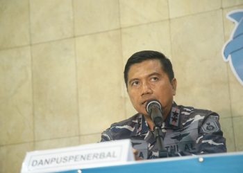 Pesawat TNI AL Buatan Amerika Jatuh di Selat Madura