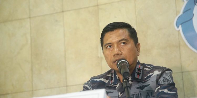Pesawat TNI AL Buatan Amerika Jatuh di Selat Madura