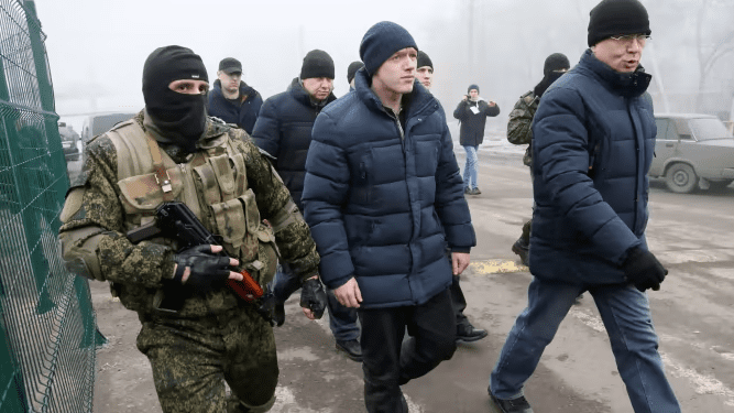 Rusia – Ukraina Bertukar Ratusan Tahanan