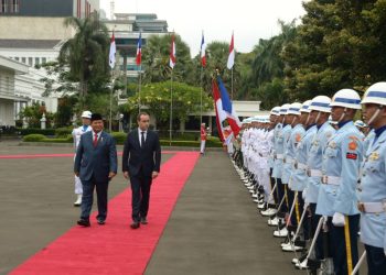 Bertemu Menteri Angkatan Bersenjata Prancis, Prabowo Bahas Ini