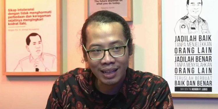 Maknai Hari Pahlawan dengan Meneladani Pemikiran Gus Dur