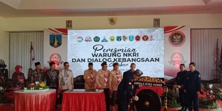 Tangkal Radikalisme, BNPT Gandeng Pramuka Resmikan WARUNG NKRI di Jember