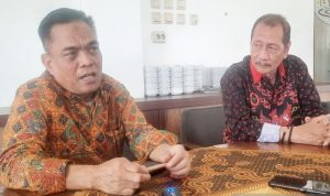 Direktur Pencegahan BNPT RI, Irfan Idris bersama Ketua FKPT Kalsel, Aliansyah Mahadi
