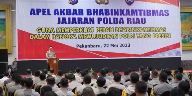 Kapolda Riau: Bhabinkamtibmas Harus Mampu Cegah Radikalisme dan Terorisme di Daerah Binaannya