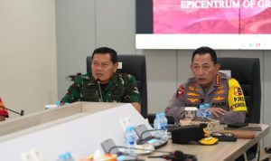 Panglima TNI, Laksamana TNI Yudo Margono, bersama Kapolri, Jenderal Polisi Listyo Sigit Prabowo Panglima TNI, Laksamana TNI Yudo Margono, bersama Kapolri, Jenderal Polisi Listyo Sigit Prabowo