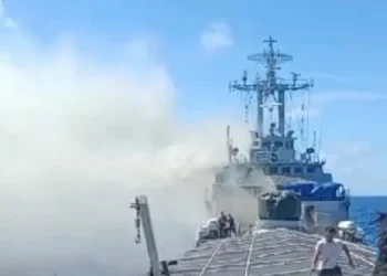 Pengamat Intelijen Dorong Modernisasi Alutsista Setelah KRI Teluk Hading TNI AL Terbakar