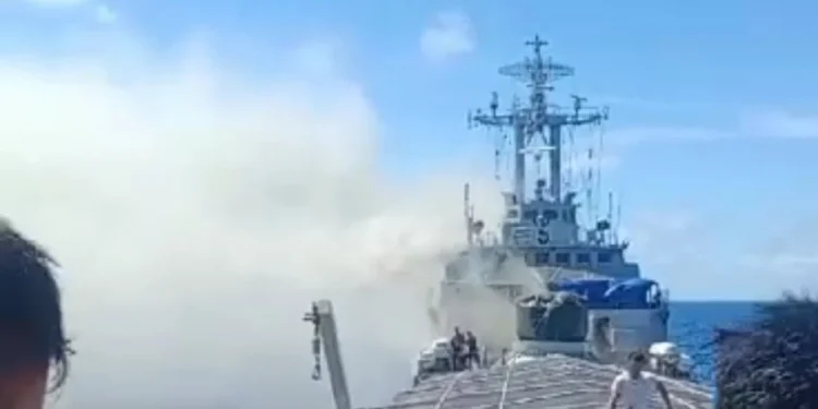 Pengamat Intelijen Dorong Modernisasi Alutsista Setelah KRI Teluk Hading TNI AL Terbakar